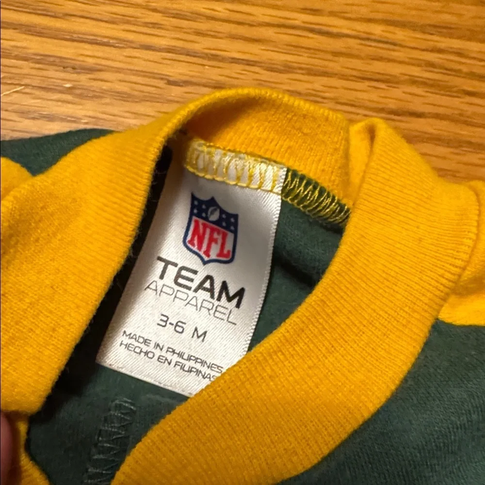 NFL One Piece Footie Green Bay Packers size 3-6 months